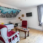 Penzion Mamie Jane Co-munity Aix-les-Bains